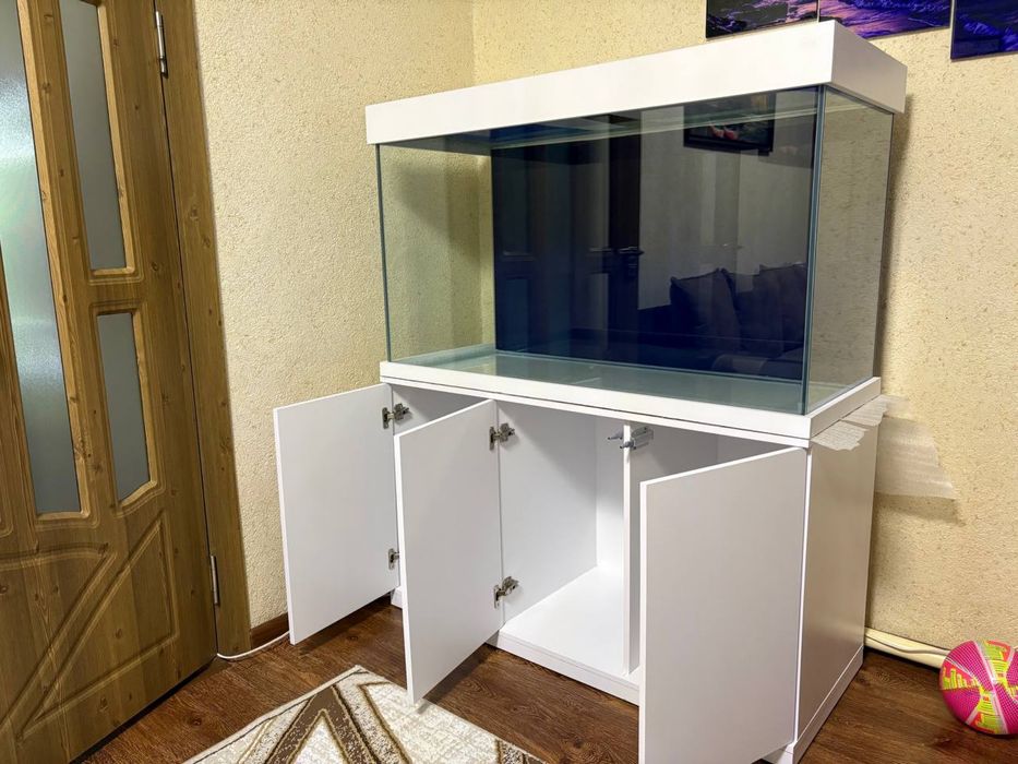 Продается аквариум 400л