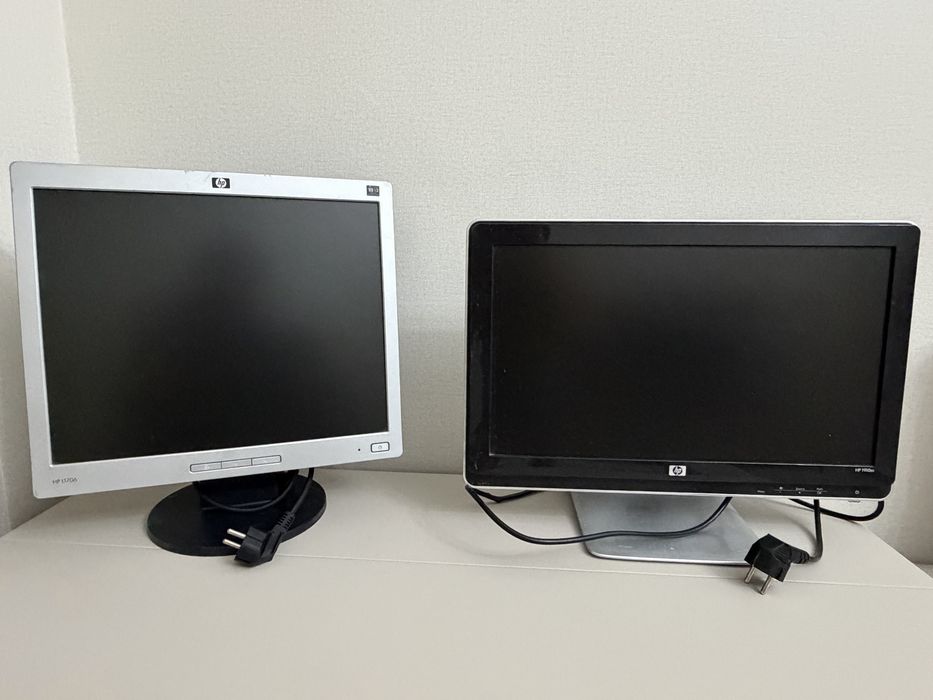 Продам 2 монитора HP