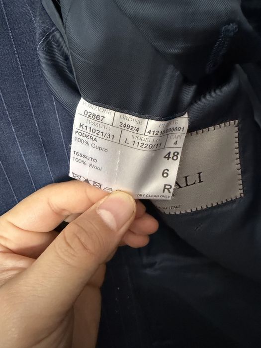 Продам костюм Canali синий летний