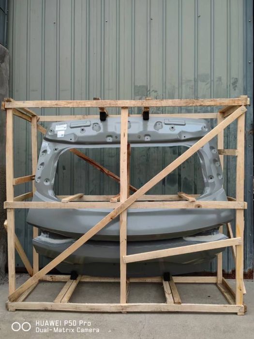 Byd E2 кузовные  и ходовые запчасти оптика и фары