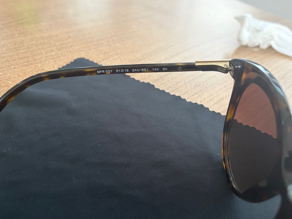 Оригинални слънчеви очила PRADA