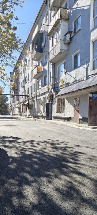 1 ком кв сатылады