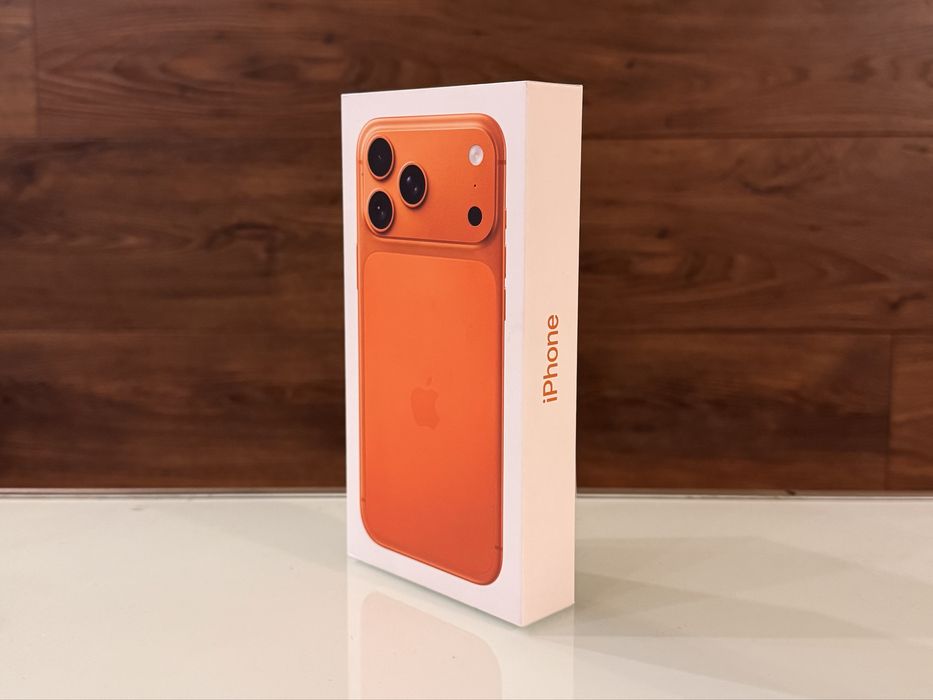 НОВ! iPhone 17 Pro Max 256GB Cosmic Orange - Гаранция!