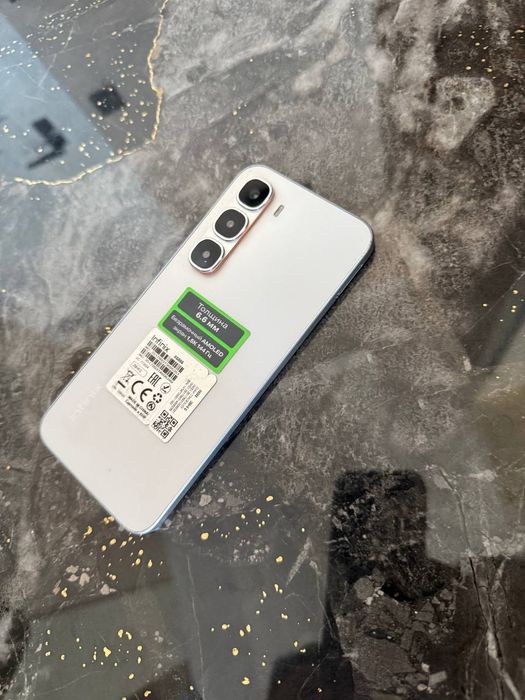 Infinix xaloti idal 256 talik
