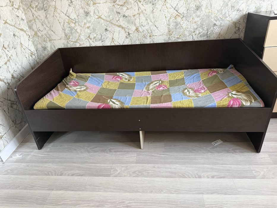 Подростковые кровати 2 штуки