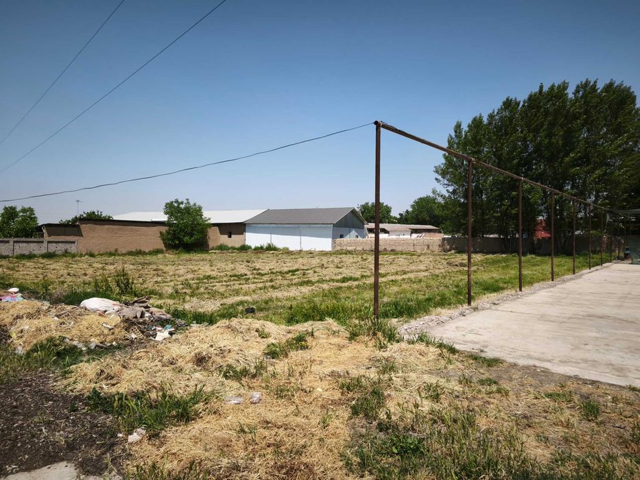 Yu  Продаётся участок 1.11га , Зангиатинский р-н, п.Кахрамон