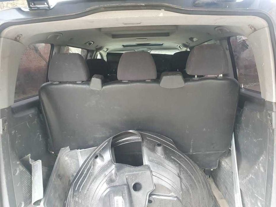 Mercedes vito 2.2 an 2004 150 cp 8+1 locuri 1600 Euro pret fix