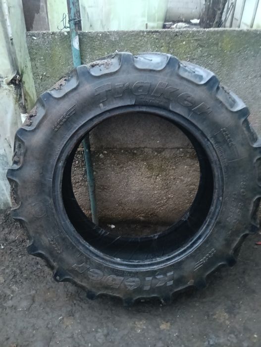 Anvelopa tractor 11.2 r24