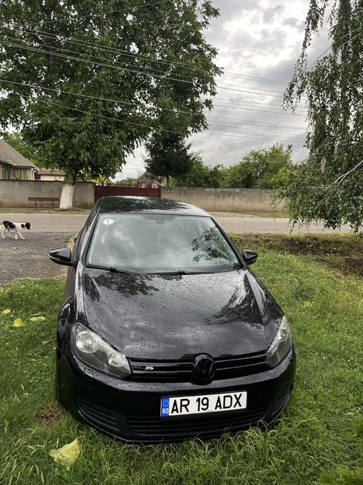 VOLKSWAGEN Golf 2009