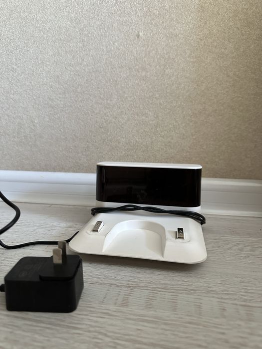 Робот-пылесос почти новый