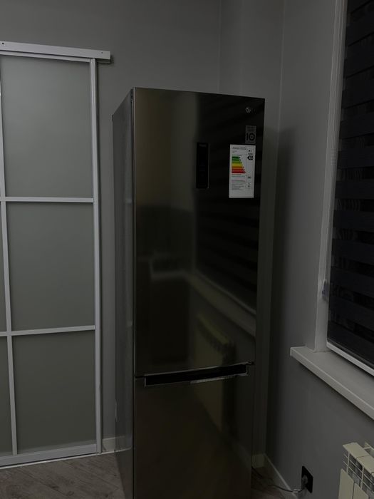 Новый Холодильник LG GC