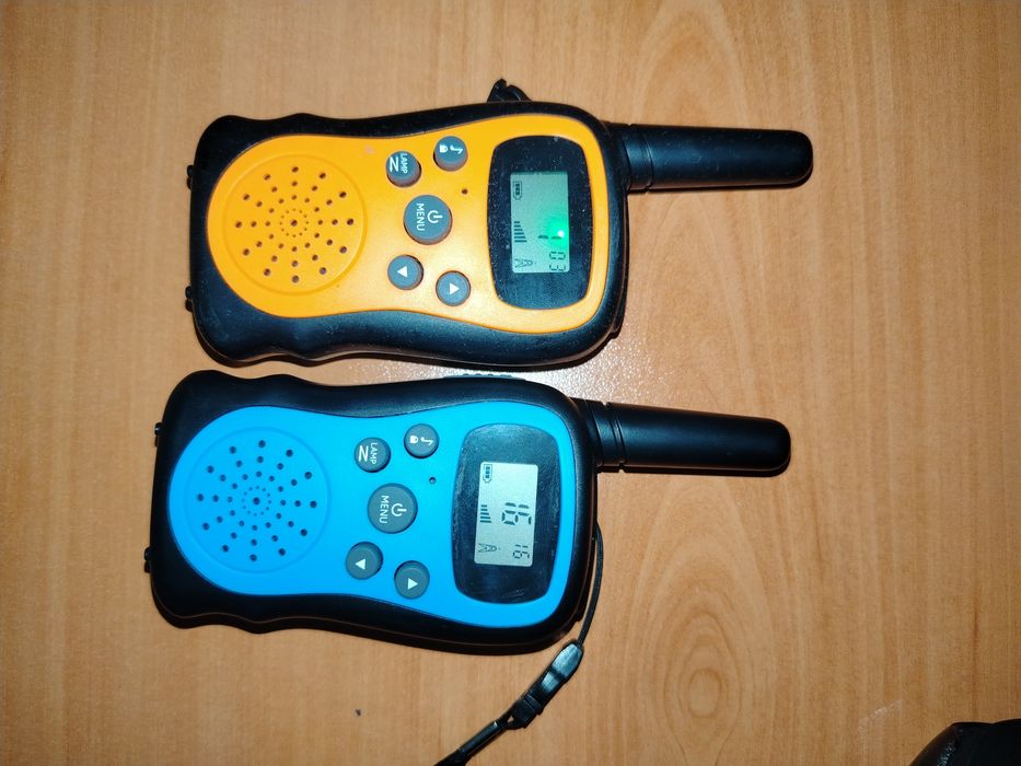 Продавам Walkie talkie