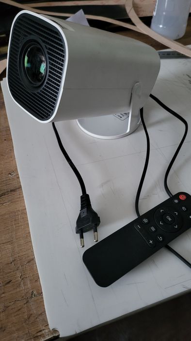 Проектор ,wifi ,