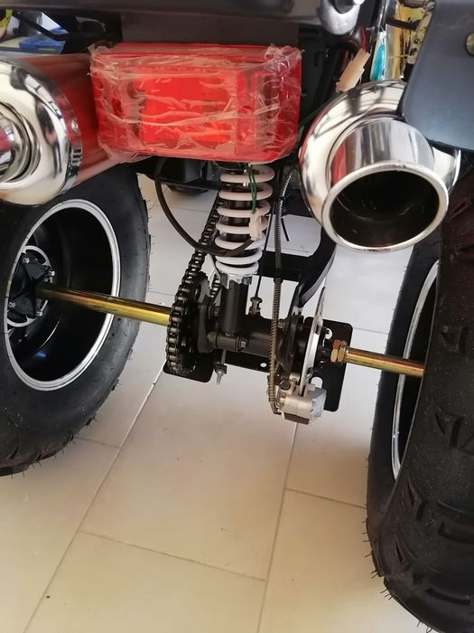 Бензиново АТВ/ATV 250сс Grizzly BLACK Limited Водно Охлаждане 4+1