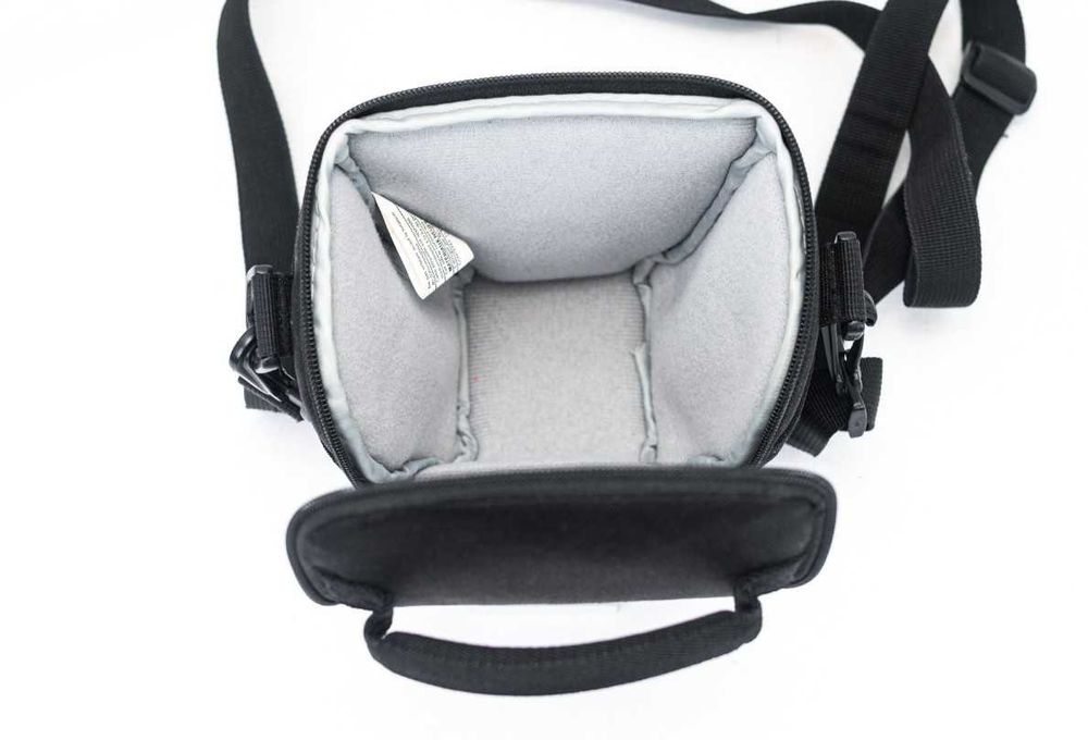 Geanta foto Lowepro Adventura TLZ 20 II. Dimensiuni 16 x 15 x 12 cm