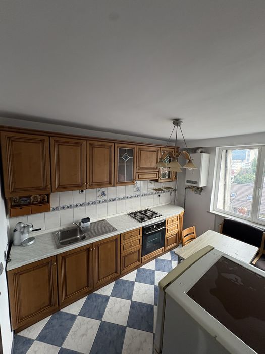 Apartament 3 camere centru - zona 0,str Petru Rares de inchiriat