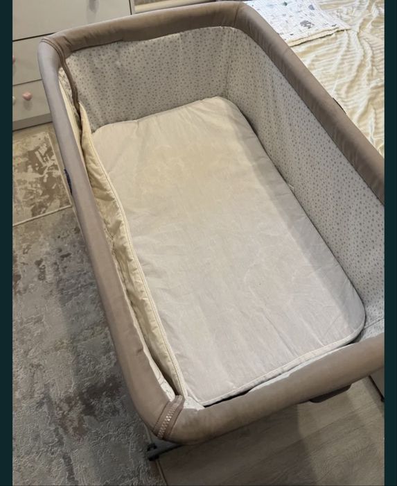 Кроватку продам манеж
