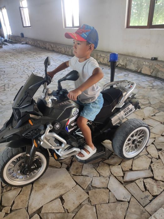 Скутер детский продается