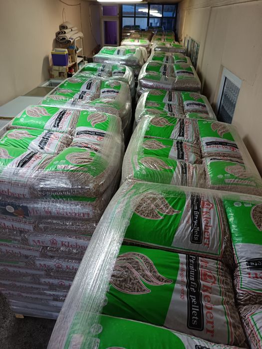 Предлагам всякакви видове пелети 6 мм слънчогледови, дървесни, сламени