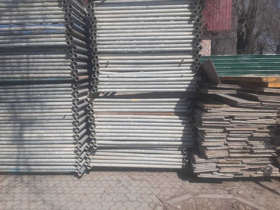 Продам стройтельные леса