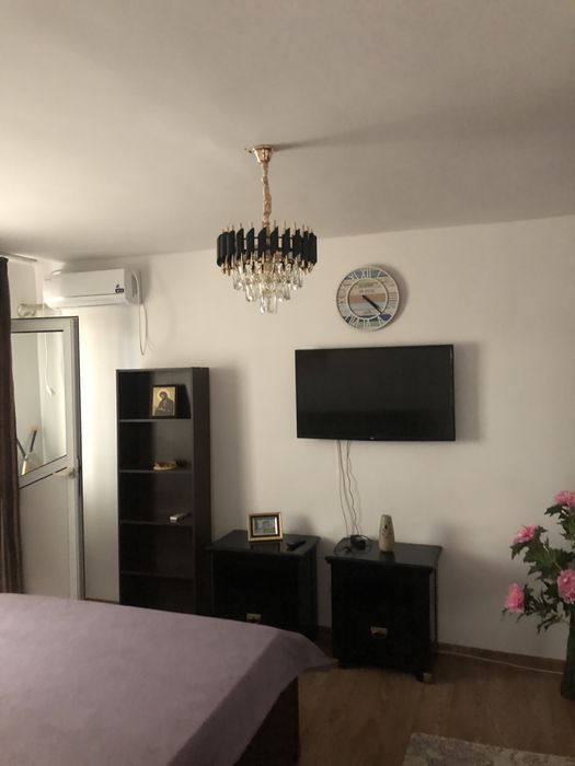 Inchiriez garsoniera situata ultracentral, Bld A. I. Cuza in bloc de apartamente