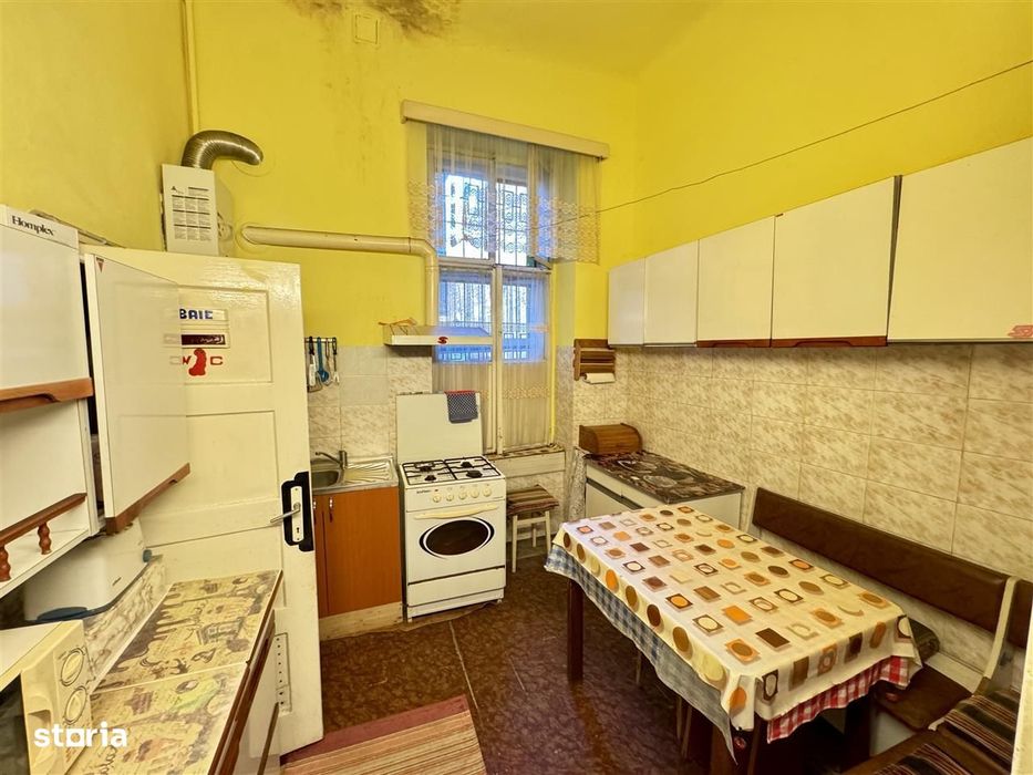 Ultracentral Sibiu -Ap 2 camere, 62 mp, garaj, curte comuna