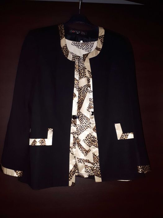 Sacou dama cu bluza, nepurtate