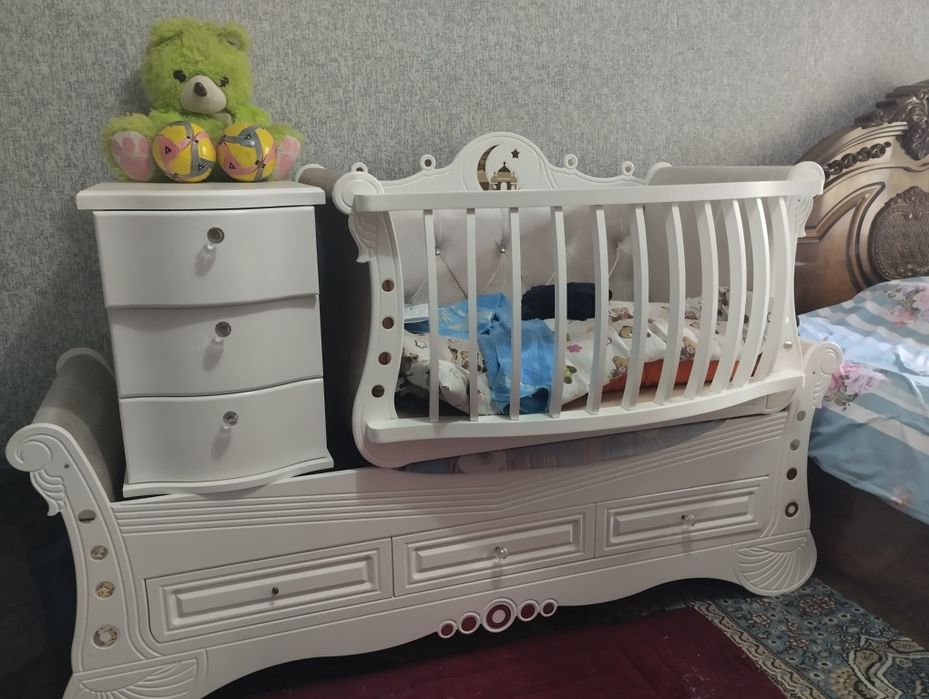 Manej kravat shkaf hammasi bor