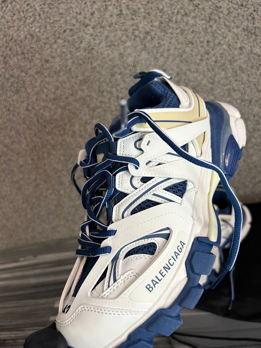 Vând adidasi Balenciaga Track 2 White Blue | marimea 42 | Full Box |