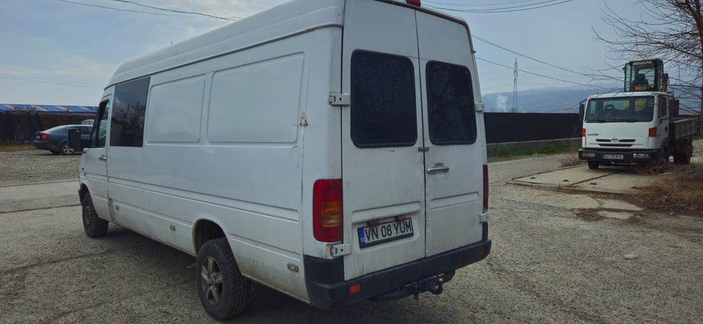 ww LT 2.5  Diesel 8+1 locuri