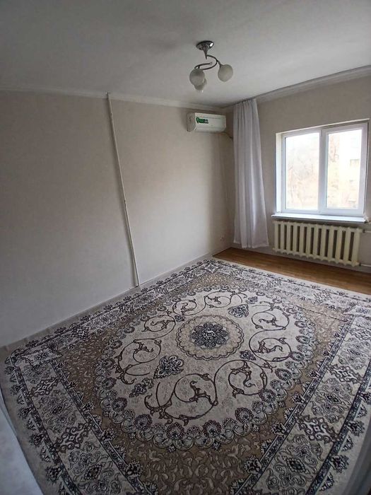 Продаётся 2 комнатная квартира С ремонтом  и мебель техникой / кирпич