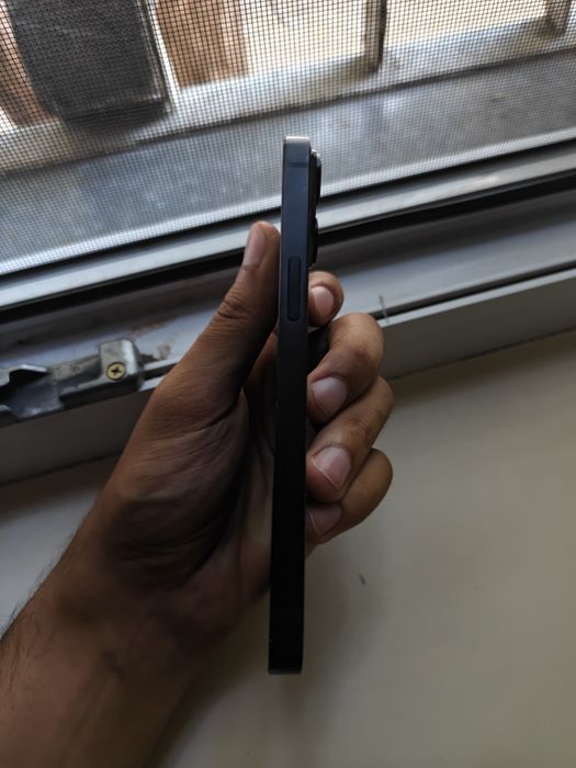 Продаю IPHONE 14