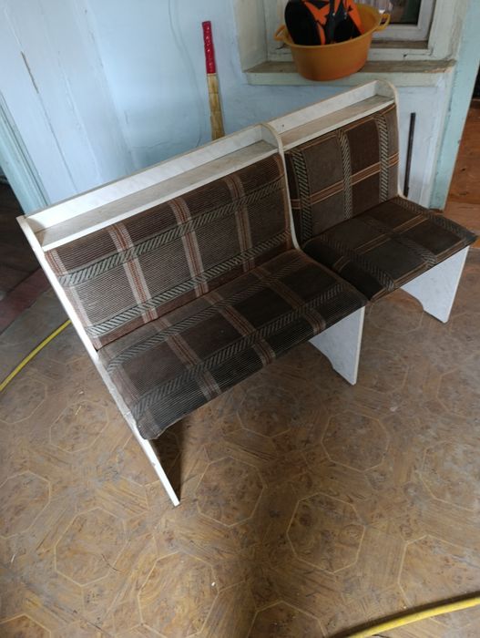 Продам сиденья б/у