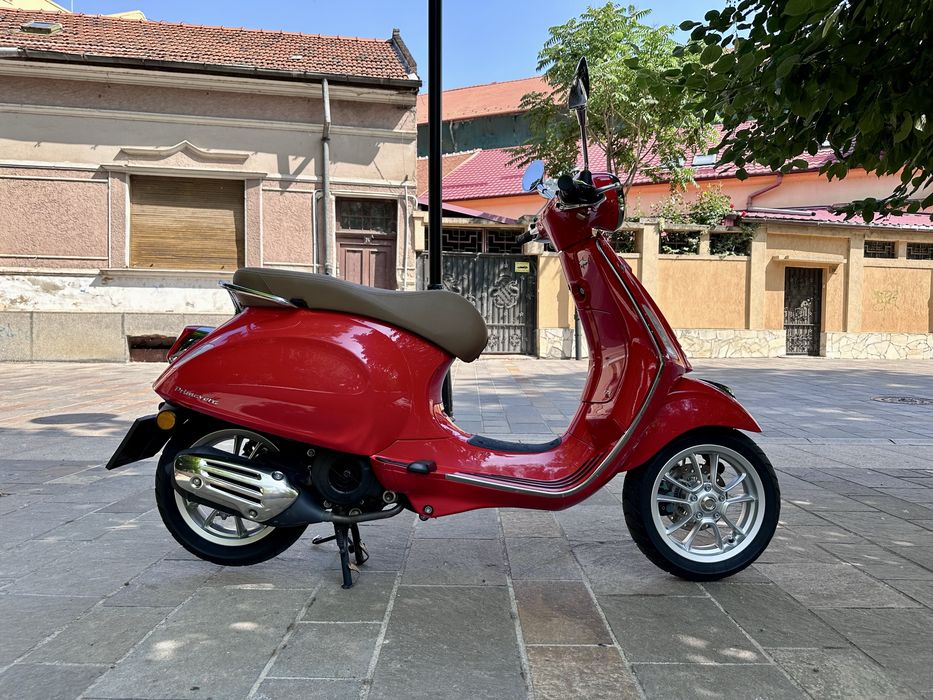 Vespa Primavera 125