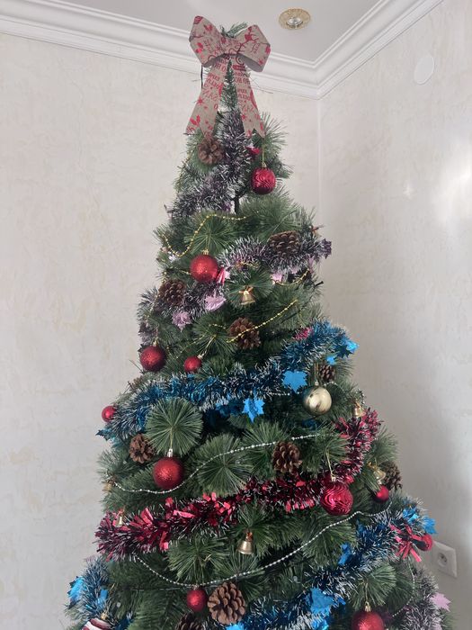 Продам Елку Новая