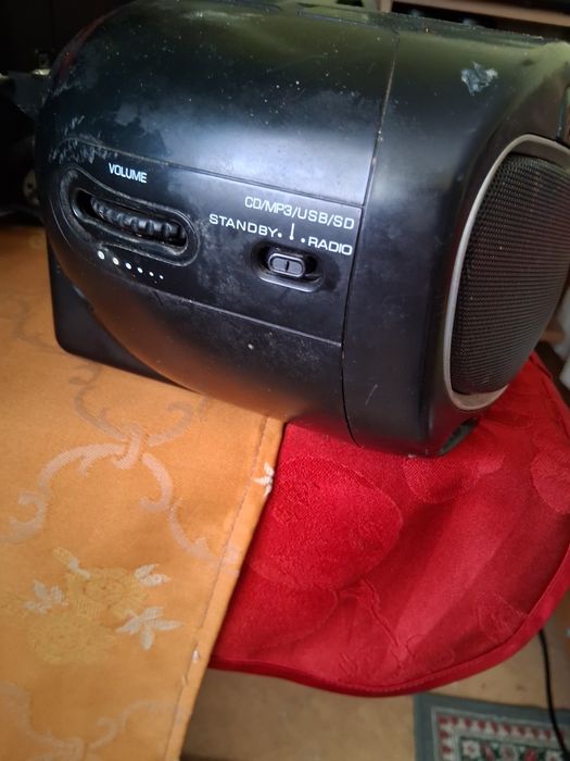 Medion:Radio -cd-mp3,usb,sd,aux,functional