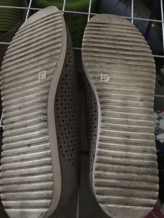 Дамски обувки екрю/беж