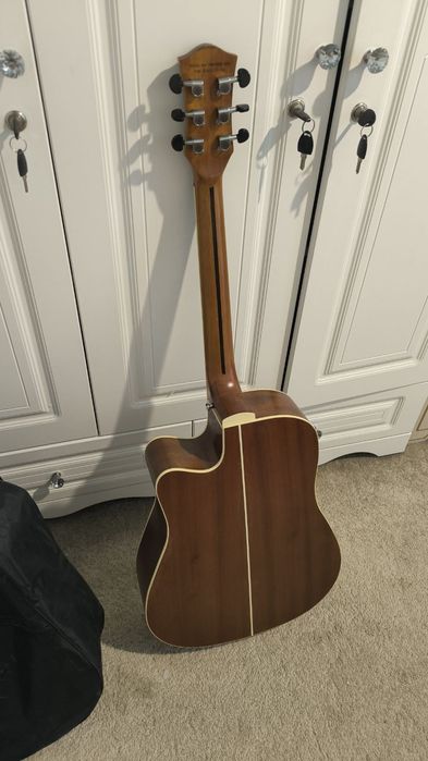 Akkustik gitara Dream Maker