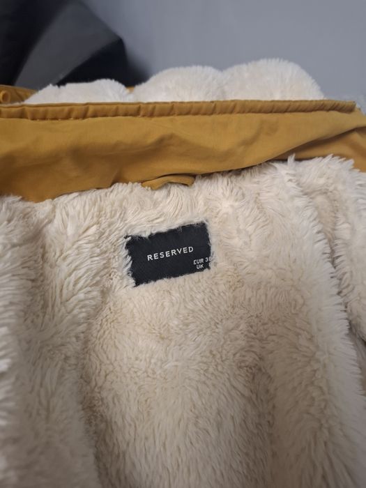 Зимно яке reserved