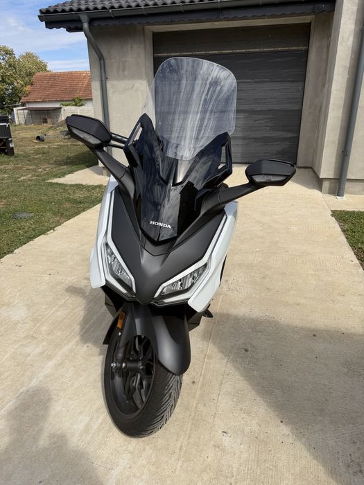 Vand Honda Forza 125
