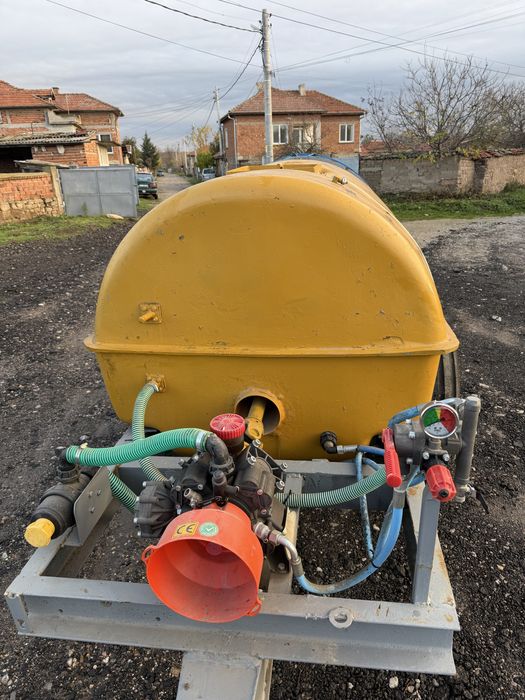 Вентилаторна пръскачка 1500 л.