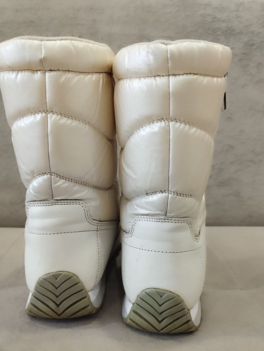 Сапожки зимние на девочку