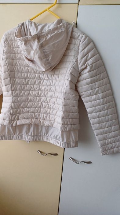 Бяло ( крем ) яке