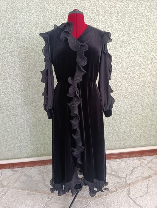 Платье вечернее новое