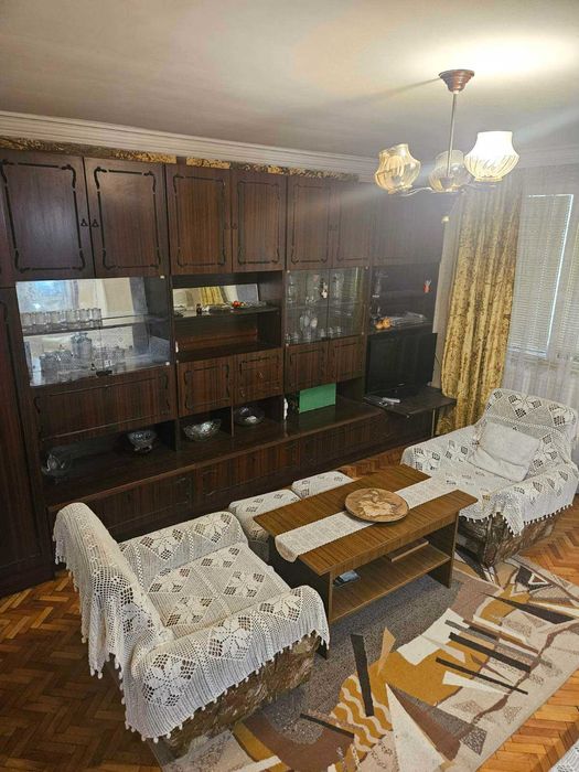 Просторен четиристаен апартамент с площ 102 кв.м - град Видин