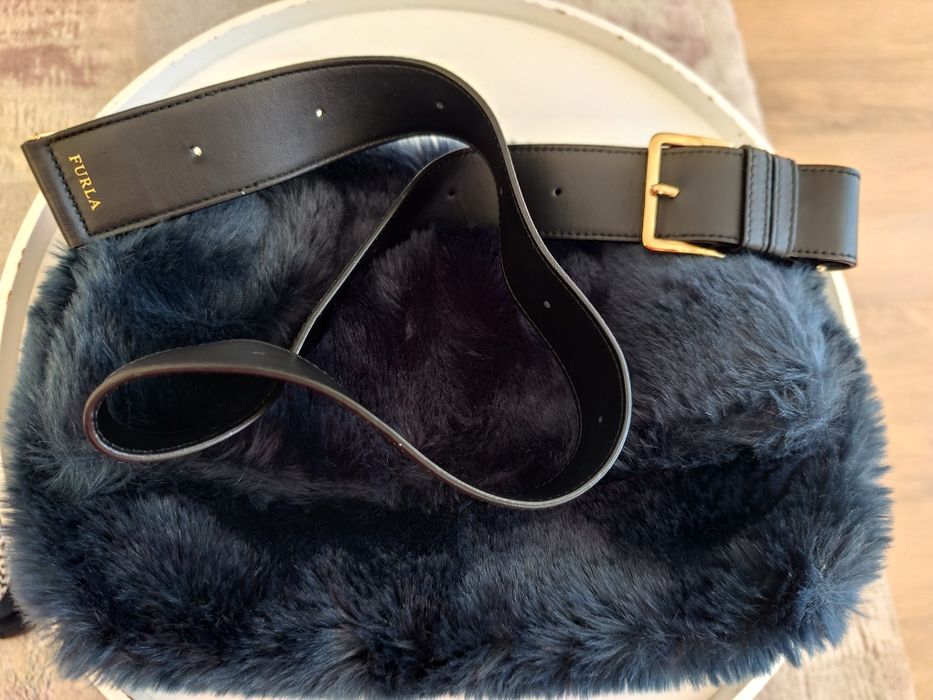 Дамкса чанта Furla Navy