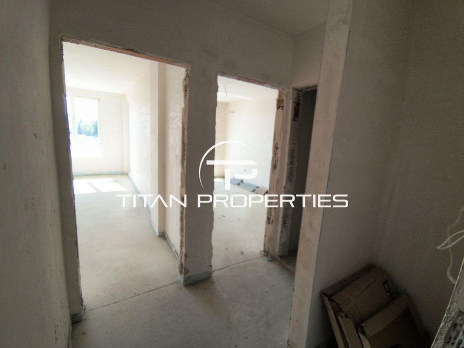 Продава се Двустаен апартамент в Пловдив, Гагарин - 70 кв.м за 1429 €/кв.м - Снимка #6