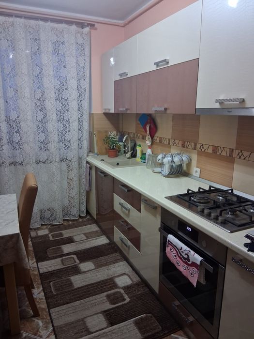 Închiriez apartament 2camere