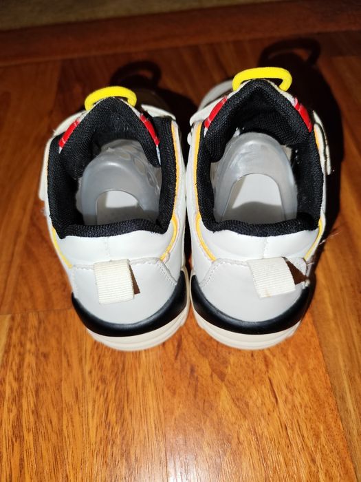 Adidasii Nike Uptempo copii marimea 32