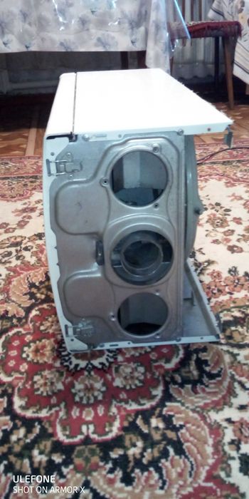 Котел отопления настенный .Аристон на 260